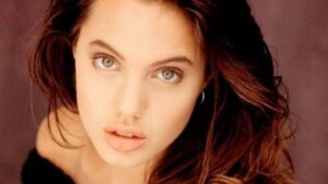 Angelina Jolie contrató a un sicario para que la matara
