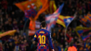 Messi sale del Barcelona